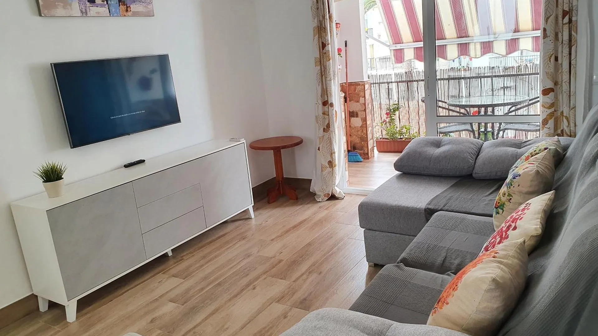 Wohnung In Nerja Mit Terrasse